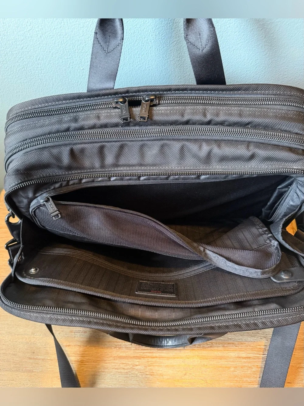 Tumi vintage alpha